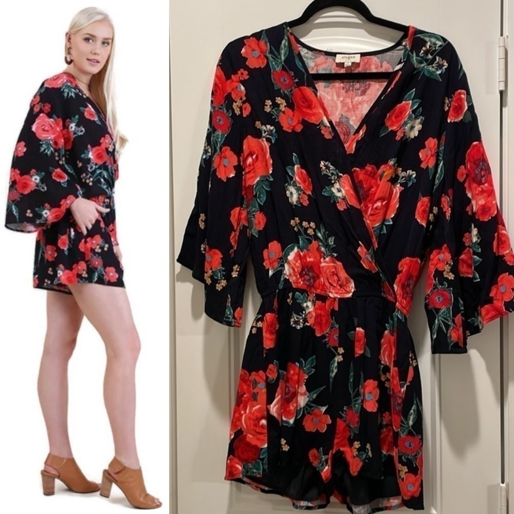 Umgee Women's Cinched Waist Romper Small Red Floral Print Cotton Bell Sleeve